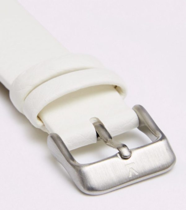 Off White With Brushed Silver Buckle | 18MM