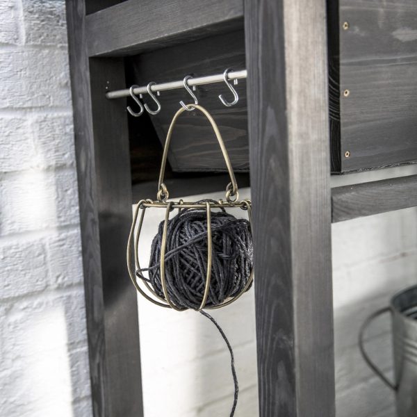 Moreton Potting Bench