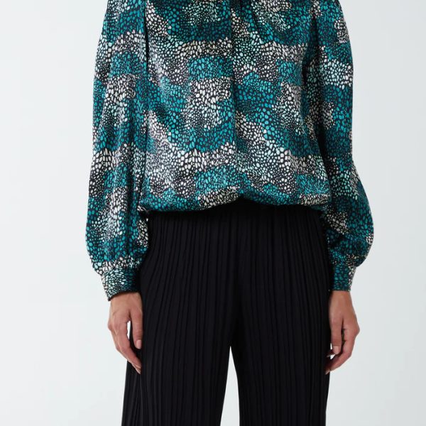 Blouson Top With Peter Pan Collar